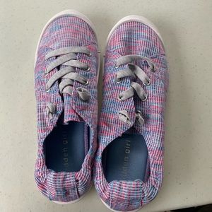 Brand new Madden Girls sneakers size 5